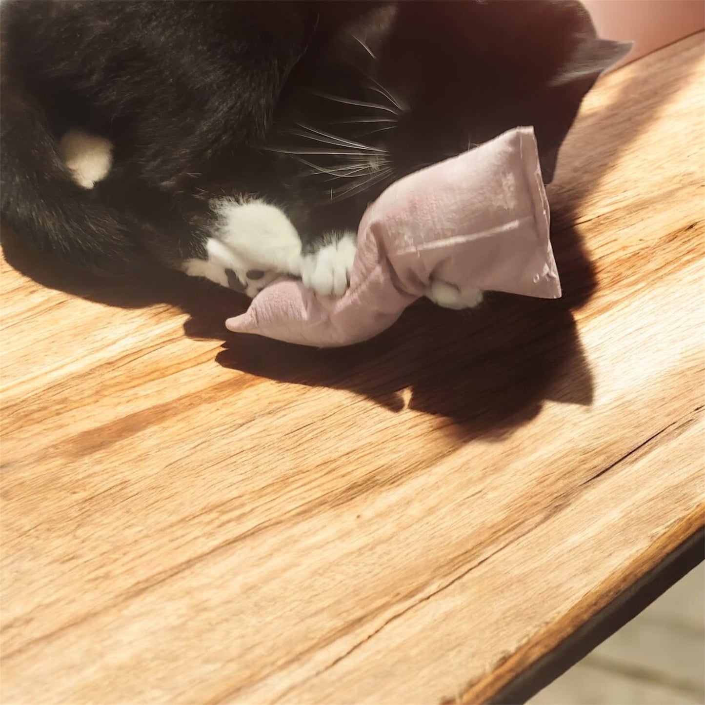 Kitty Kicker Cat Toy - Handmade Fun for Playful Cats!